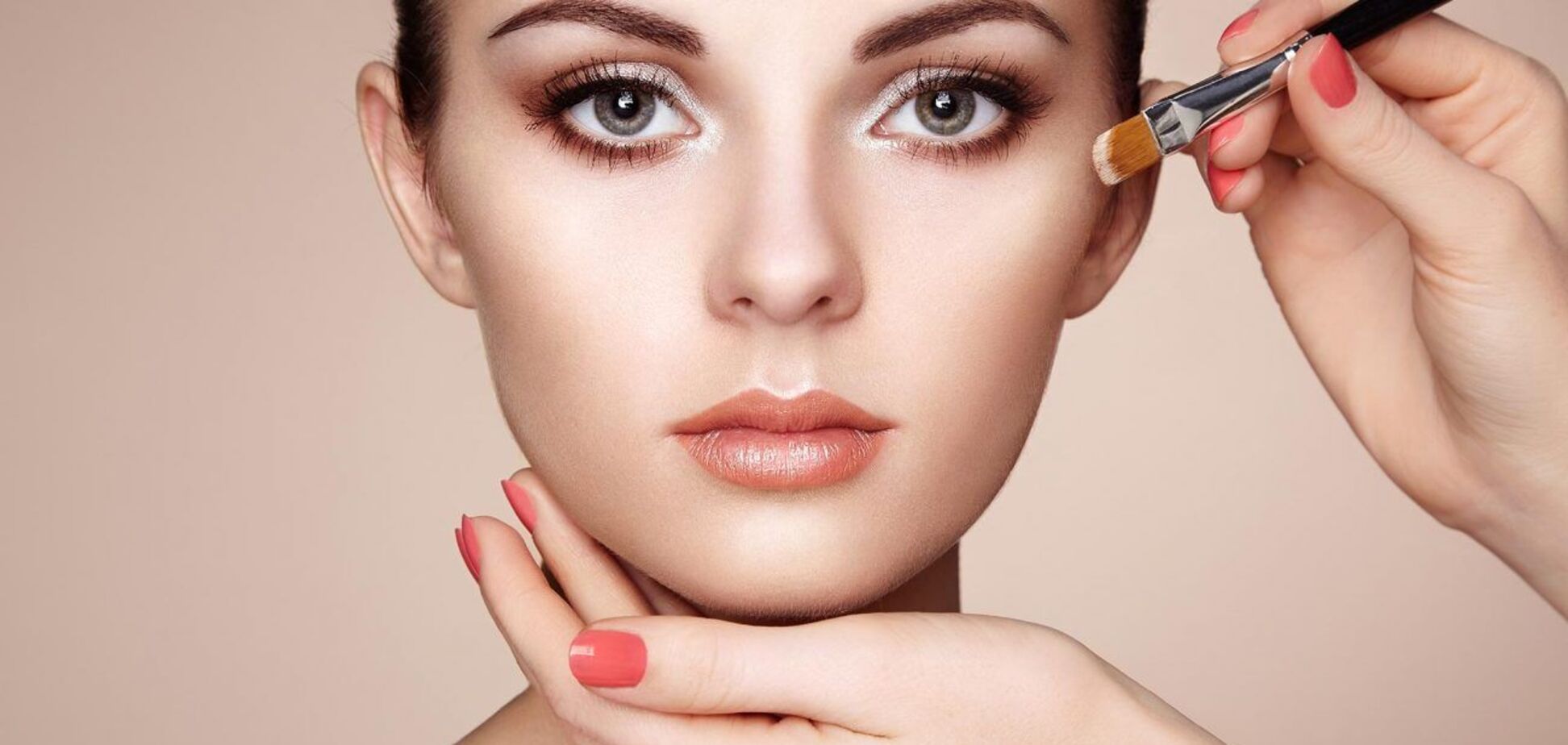 Названы главные тренды в макияже в 2021 году