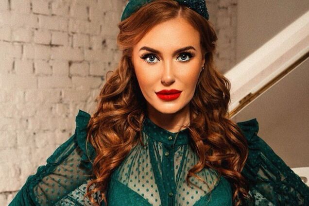 Слава Камінська показала фото з мамою і здивувала неймовірною схожістю