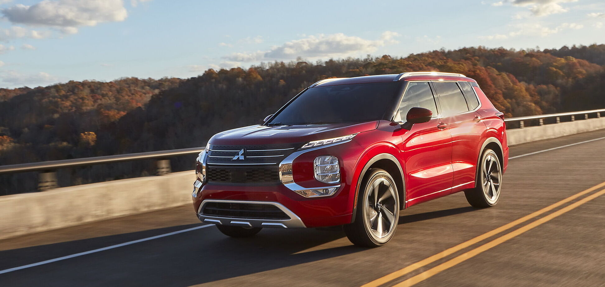 Mitsubishi представила Outlander четвертого покоління