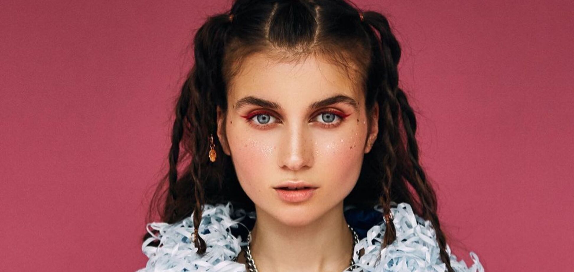 Певица Jerry Heil