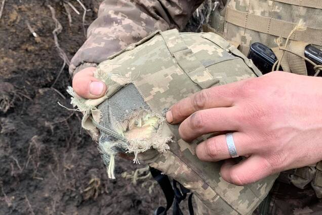 Куля снайпера пробила голову бійця ЗСУ на Донбасі