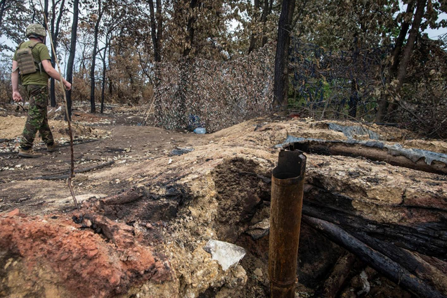 На Донбассе в блиндаже сгорели бойцы ВСУ: один воин умер в больнице, тела двух нашли на месте пожара. Фото