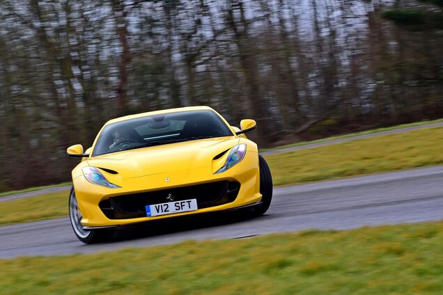 Ferrari 812 Superfast