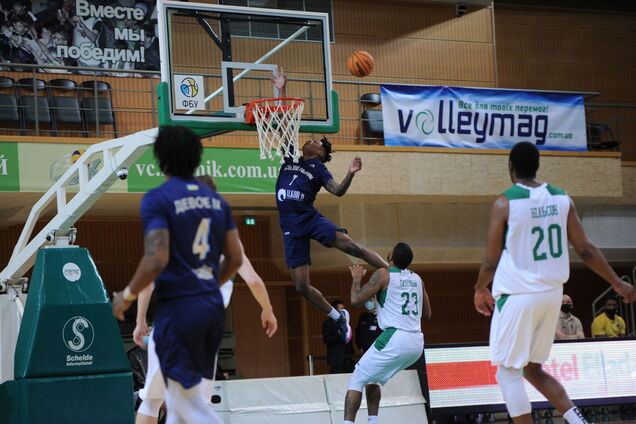 'Будивельник' обыграл 'Химик'