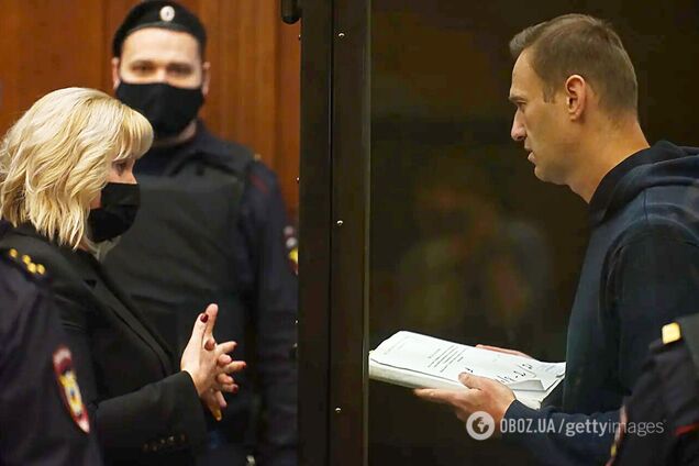 Путина разлюбили россияне, или Почему посадили Навального