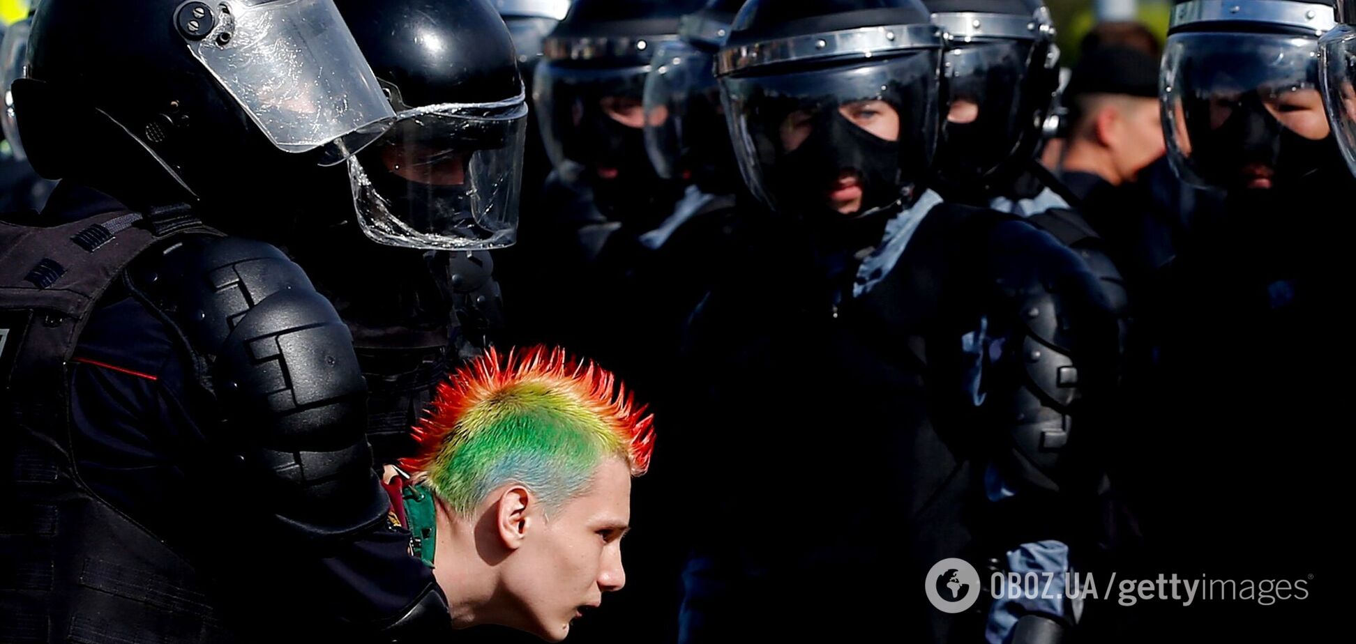 Россияне вышли на митинги против ареста оппозиционера Алексея Навального