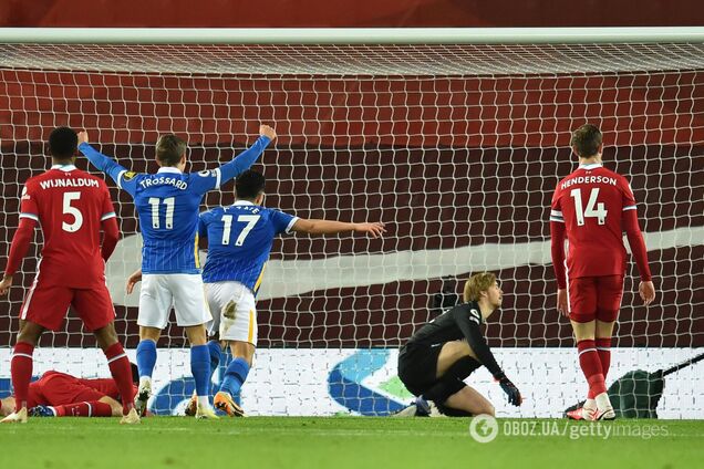 Игроки 'Брайтона' празднуют гол