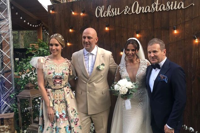 В сети показали, как выглядят элитные особняки Потапа и Каменских, Горбунова и Осадчей