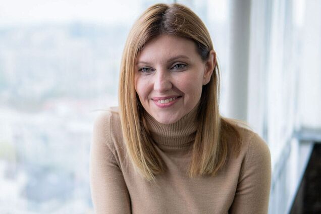 Зеленская появилась на публике в 'клетчатом' образе. Фото