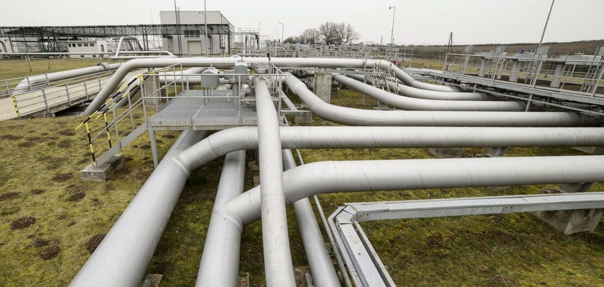 НАК 'Нафтогаз Украины' осуществляет импорт газа в Украину из Словакии через компанию Eustream