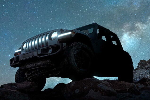 Jeep Wrangler станет электромобилем