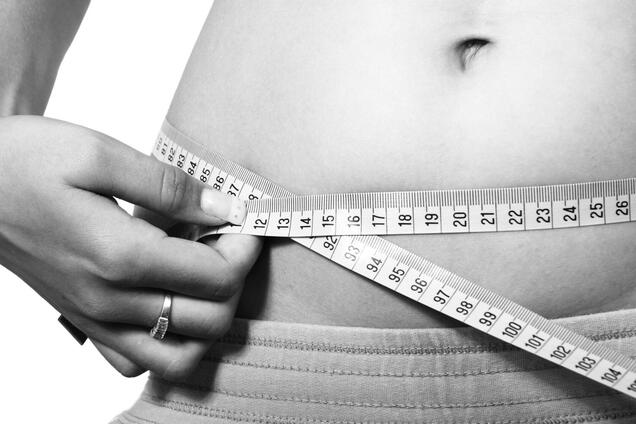 Набор веса происходит вследствие замедленного метаболизма