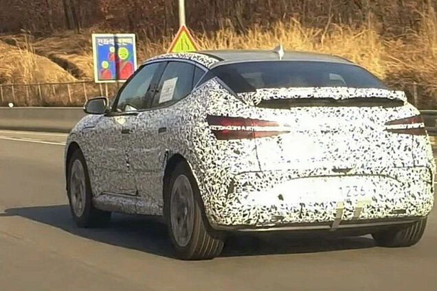 Genesis готує електричний кросовер