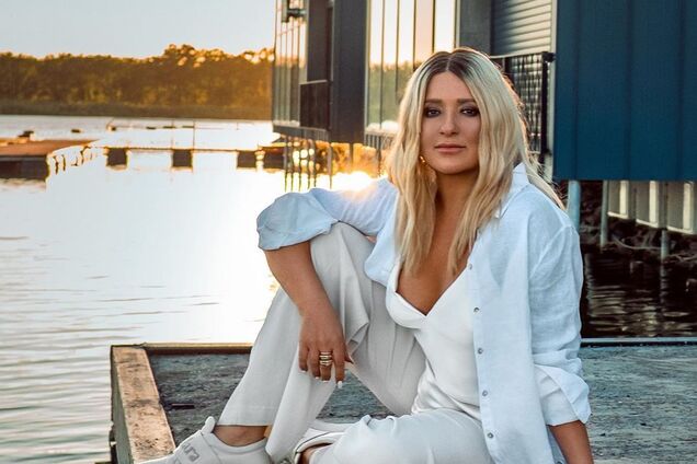 Обнаженная Могилевская устроила фотосессию в ванной