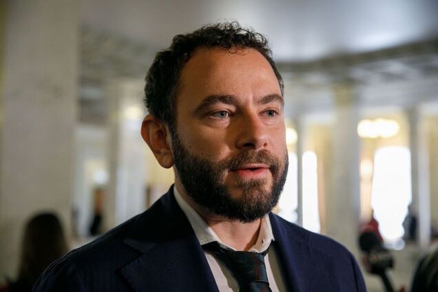 Дубинского сняли с должности председателя организации 'Слуги народа': разгорелся скандал