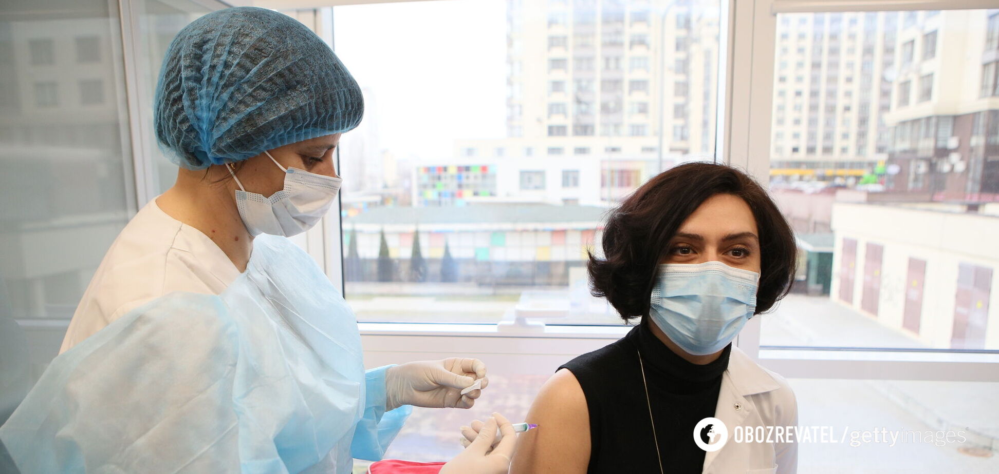 В Украине за сутки от COVID-19 вакцинировали 2 тысячи человек