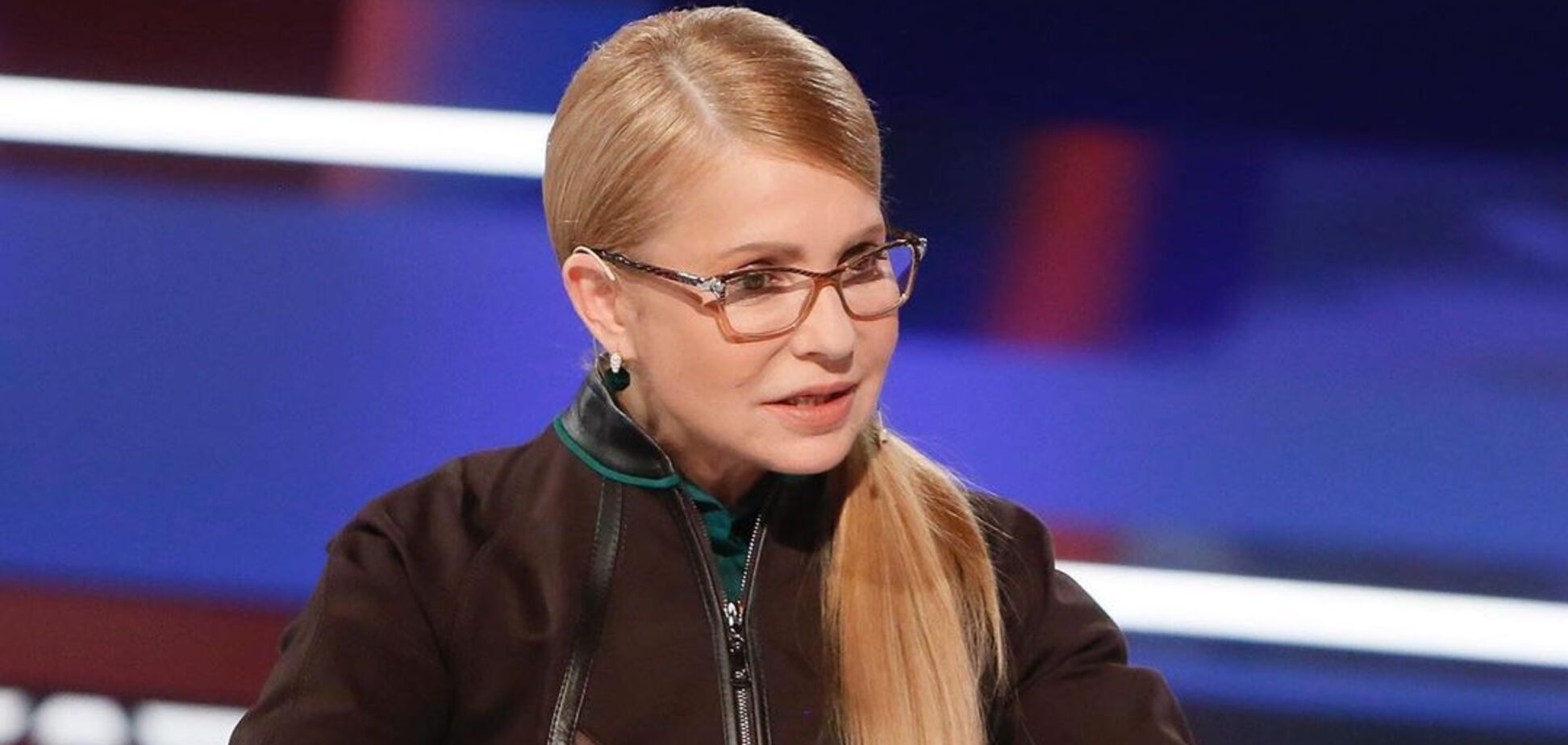 Тимошенко прийшла в Раду з розпущеним волоссям. Фото