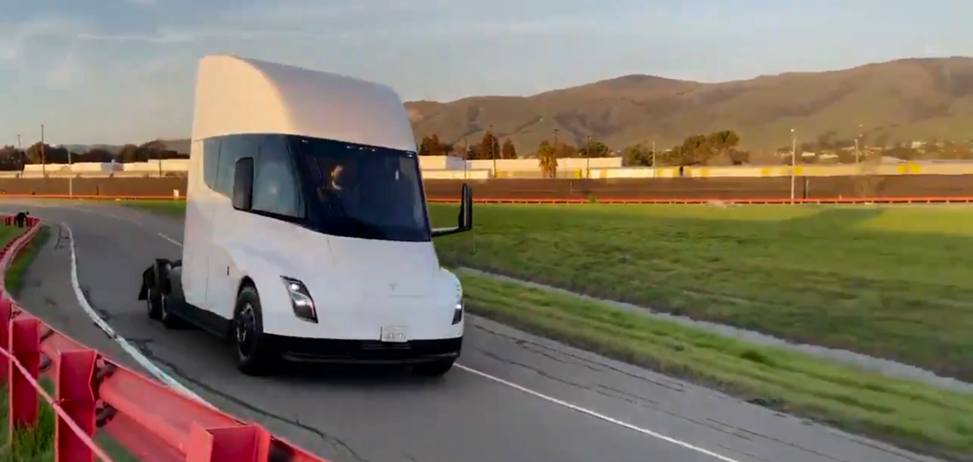 Tesla Semi