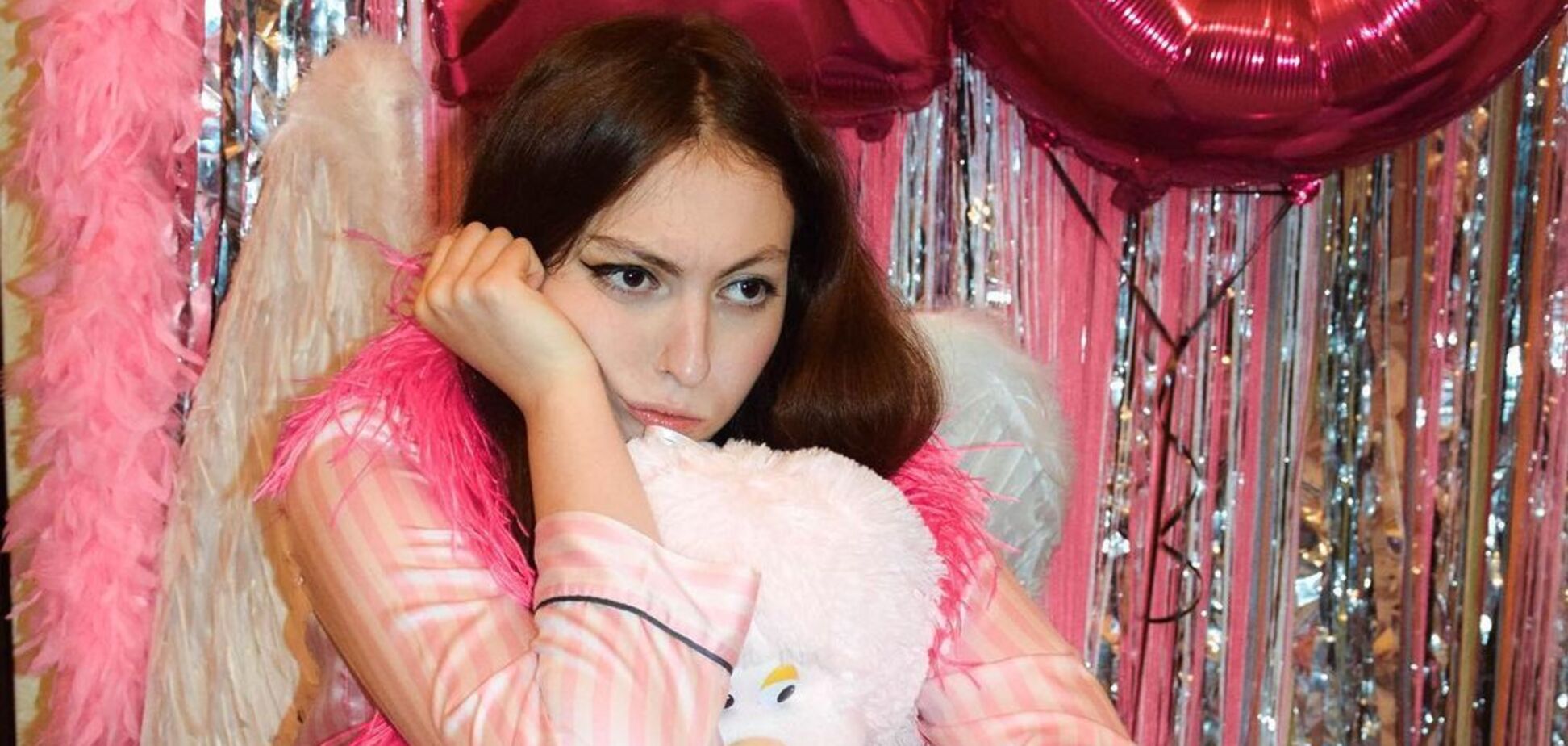 Дочь Поляковой в свой день рождения долго плакала