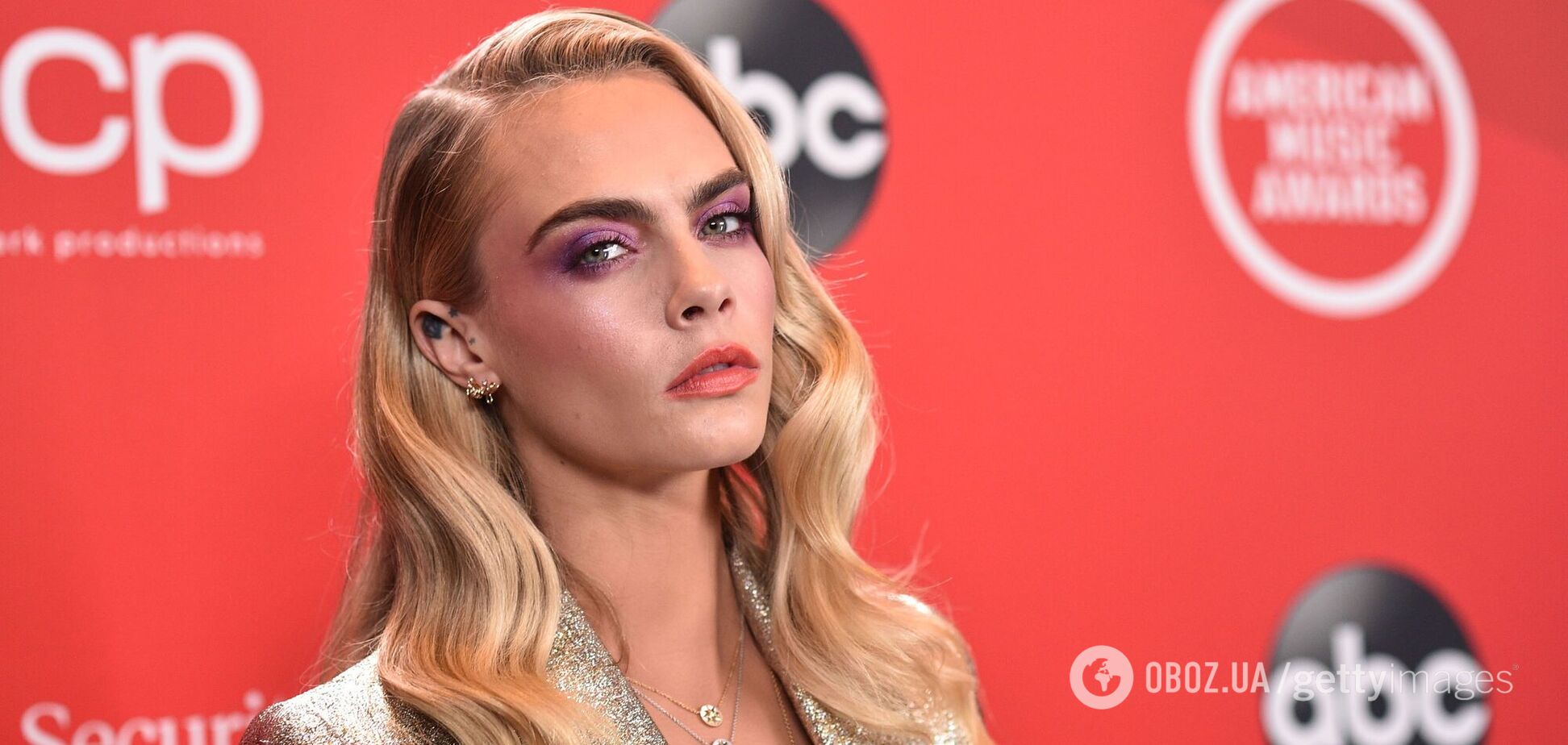 Кара Делевинь хотела покончить с собой из-за своей сексуальной ориентации