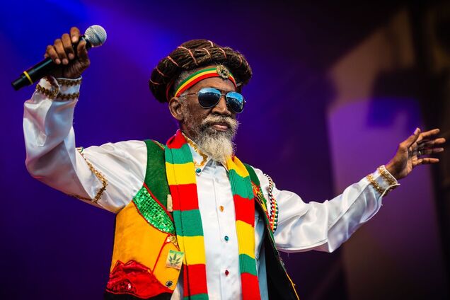 Умер музыкант Банни Уэйлер