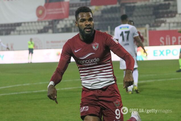 Аарон Бупендза