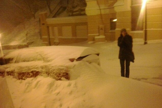 Как Киев пережил снегопад века в марте 2013 года. Фото