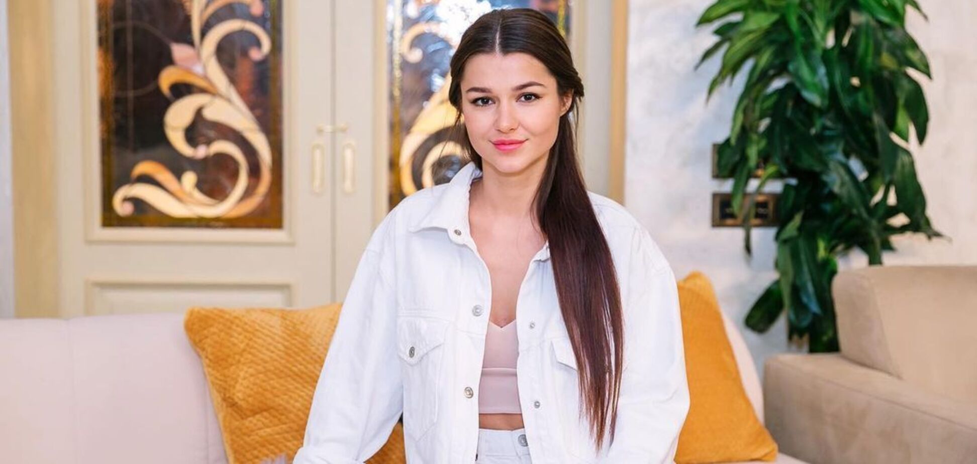 Участница 'Холостяка' о правилах проекта: дают деньги, забирают телефоны