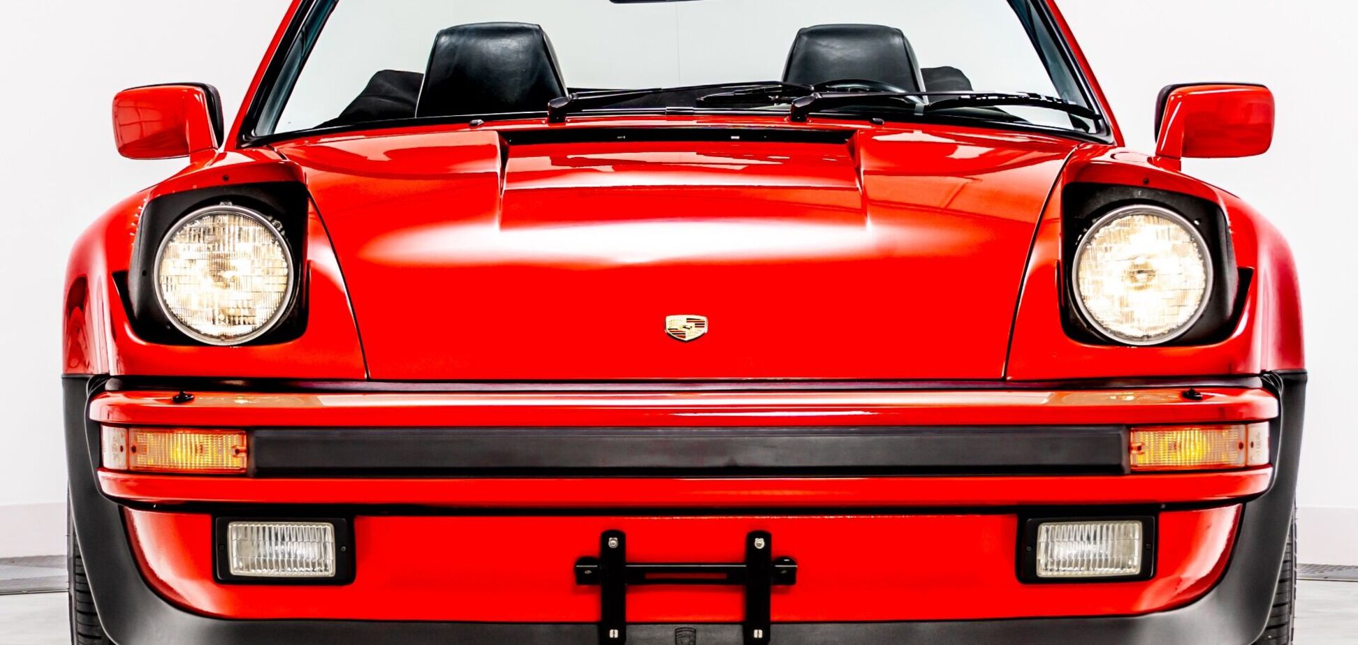 На аукціоні у США виставили рідкісний Porsche за $400 тисяч