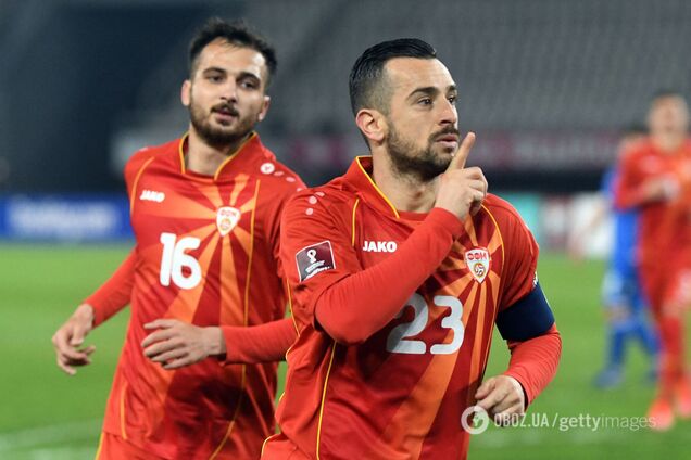 Илия Несторовски празднует гол