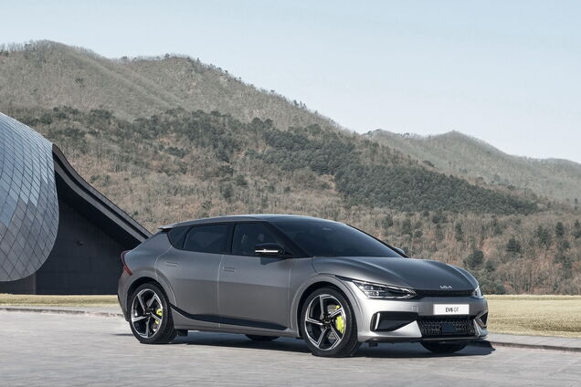 Kia провела презентацию электромобиля EV6
