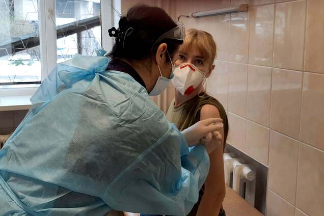 Ветеран АТО – о вакцинации против коронавируса: автоматически вторую дозу никто не даст, придется искать