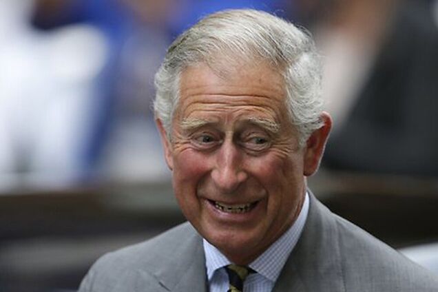 Принц Чарльз отказался комментировать скандальное интервью сына Гарри Опре