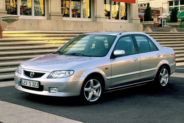 Mazda 323