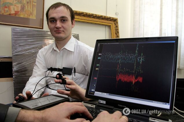 Украинских таможенников начнут проверять на детекторе лжи