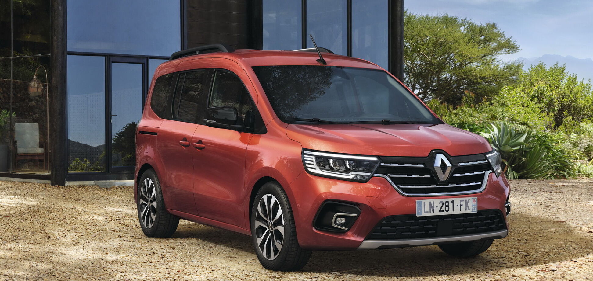 Renault презентовала пассажирский Kangoo
