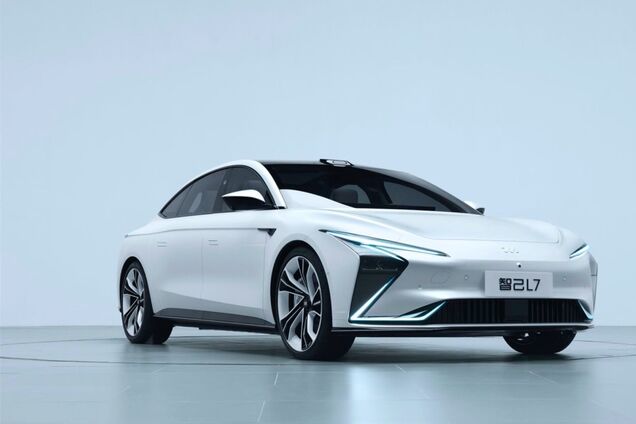 Alibaba покажет в Шанхае свой первый электромобиль