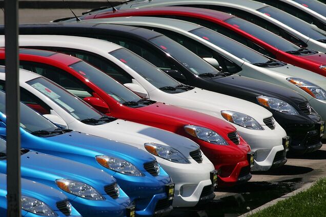 В Україну почали масово ввозити корейські авто: скільки коштує заміна 'євроблях'