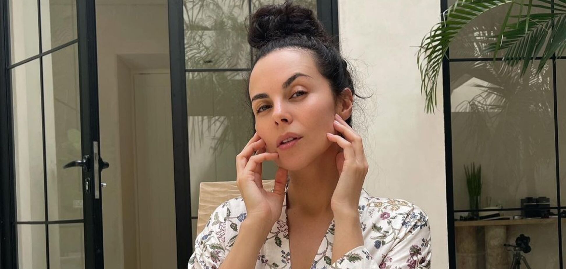 Каменских выпустила новый хит с призывом к парням. Видео