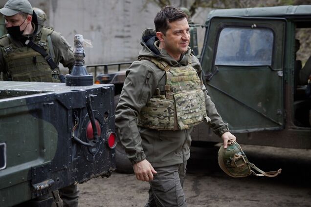 Зеленський: ми готові до будь-яких варіантів розвитку подій на Донбасі