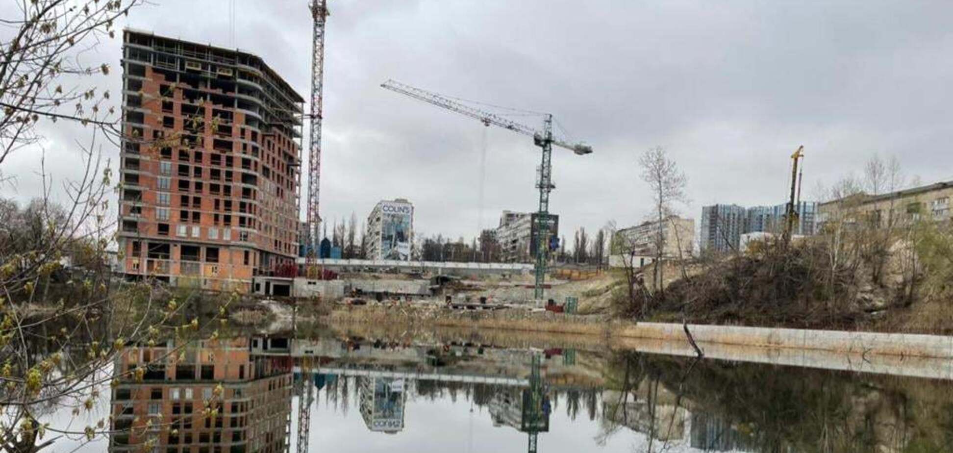 У столиці розікрали 4,8 мільйонів гривень на укріпленні схилів озера Глинка