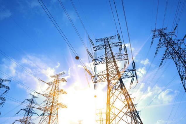 Украина через три года будет вынуждена покрывать дефицит электроэнергии за счет ее импорта, считают эксперты