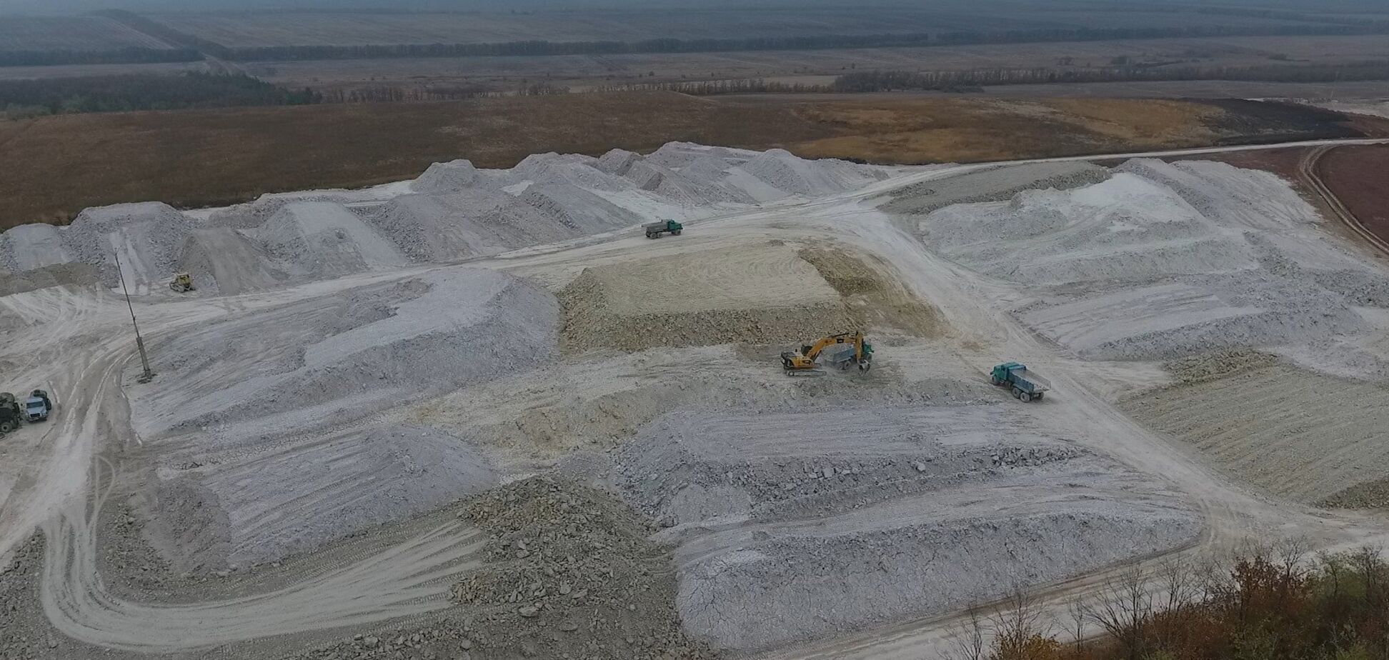 ГБР вскрыло схему незаконной добычи ископаемых в Украине: из-за чиновника страна потеряла десятки миллионов