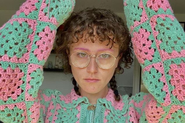 У моду прийшов тренд на техніку кроше: що це таке і як носити