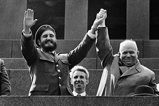 Фидель Кастро с Никитой Хрущевым в Москве