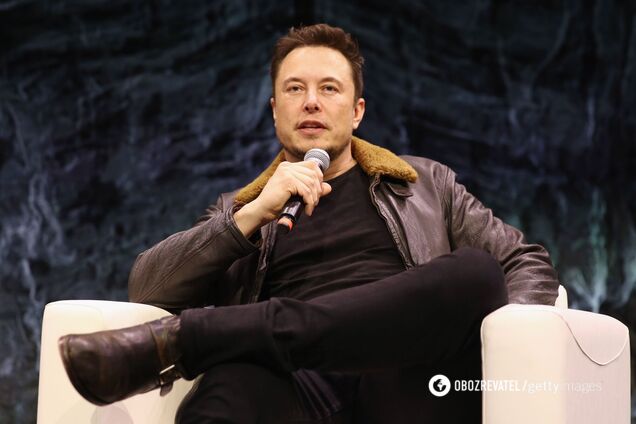 Маск опустился на третье место в рейтинге богатейших людей