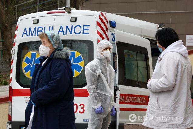 От COVID-19 выздоровело больше украинцев за сутки, чем заболело