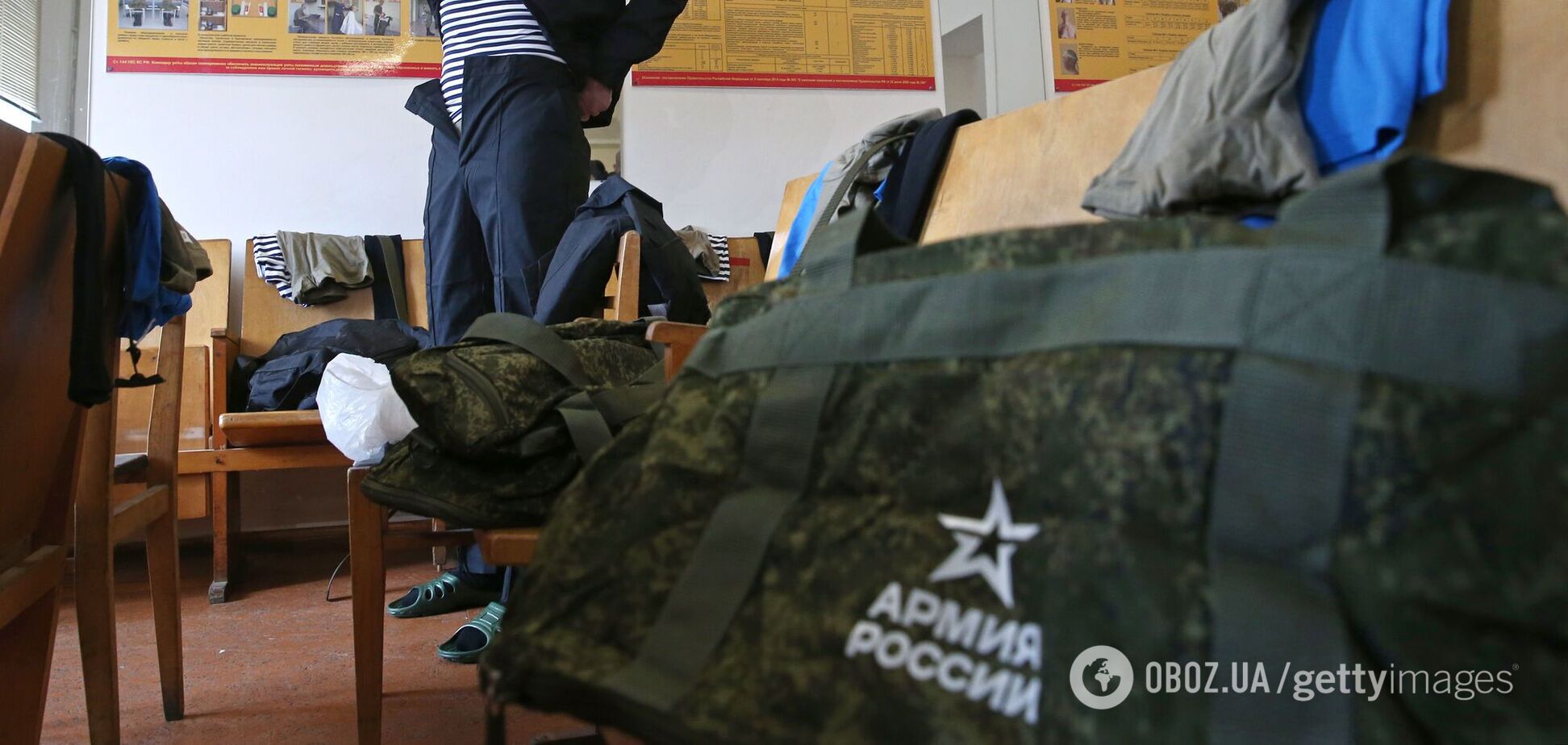 Россия начала возвращать войска из оккупированного Крыма. Видео