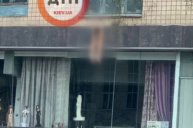 У Києві чоловік розбився на смерть при падінні з 8-го поверху