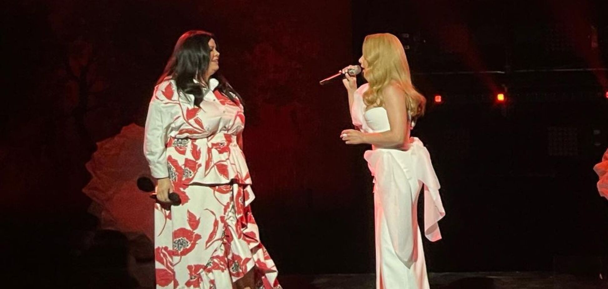 Кароль і Юлія Тимочко заспівали в фіналі 'Голосу країни-11'